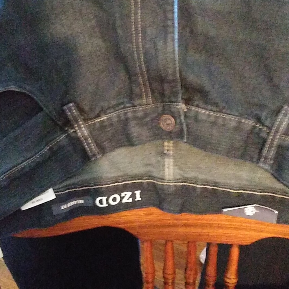 Jeans - Picture 2 of 3